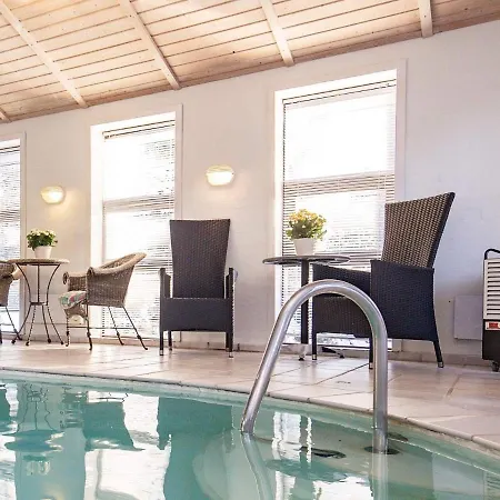 Holiday home 12 Person Holiday Home In Pandrup *