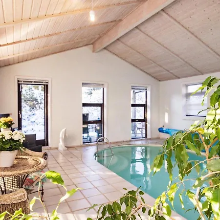 Holiday home 12 Person Holiday Home In Pandrup