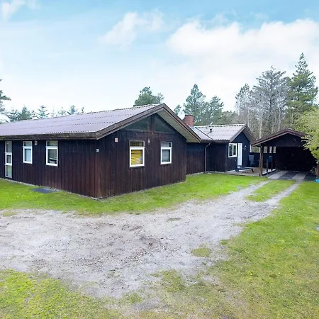 4 Star In Pandrup Rødhus